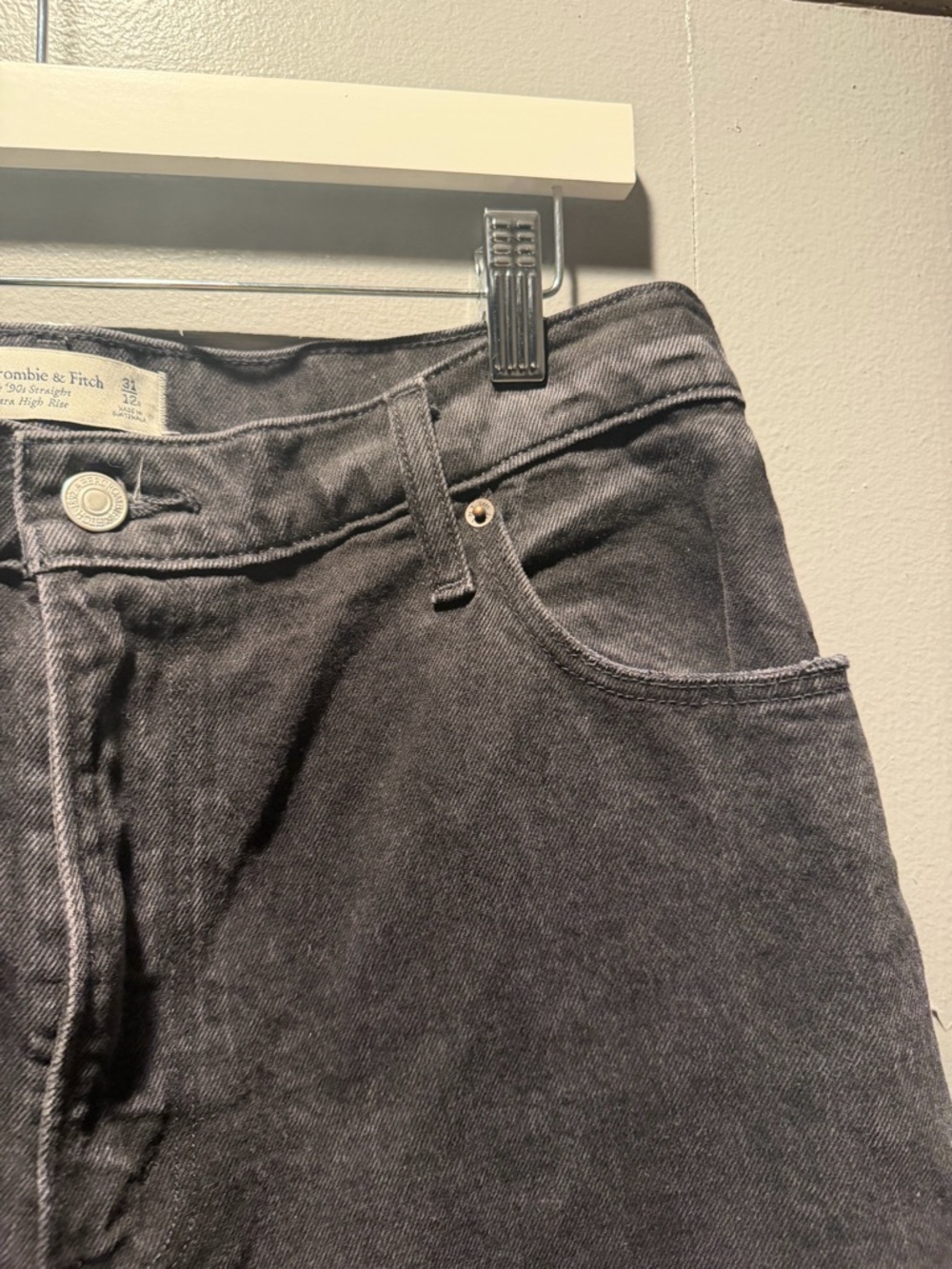 A&F Jeans - Picture 5 of 10